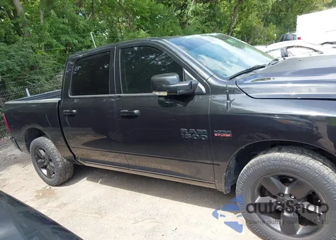 2016 Ram 1500 Sport z USA, uszkodzony, nr VIN 1C6RR7MT5GS351843